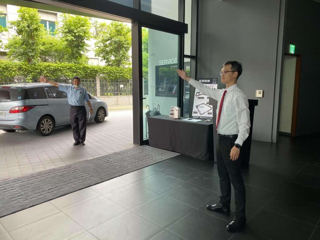 103903536_898977863863402_9102092274998168066_n (1)