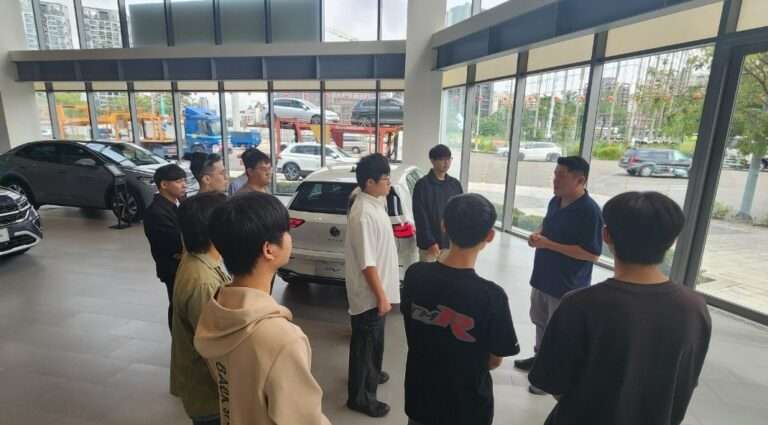 LINE_ALBUM_上課照片_241016_15