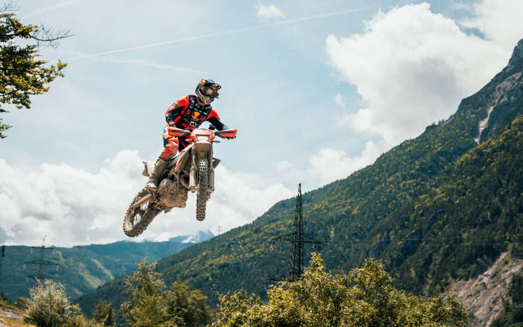 594965517_122150548694887859_5236116367921127099_n